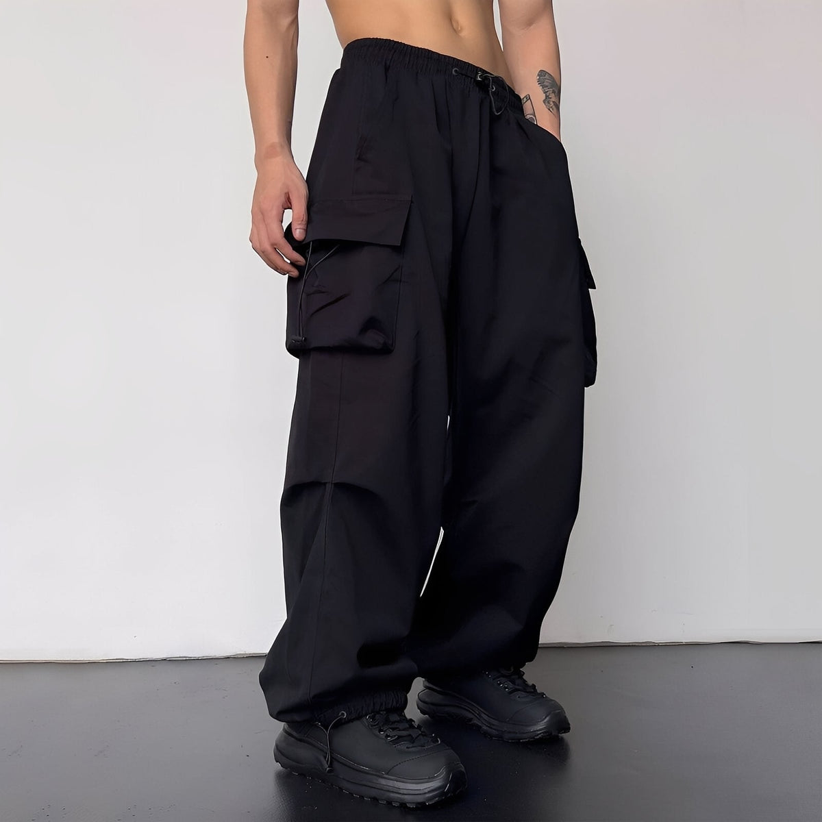 Pantalon cargo homme coupe ample poches pratiques
