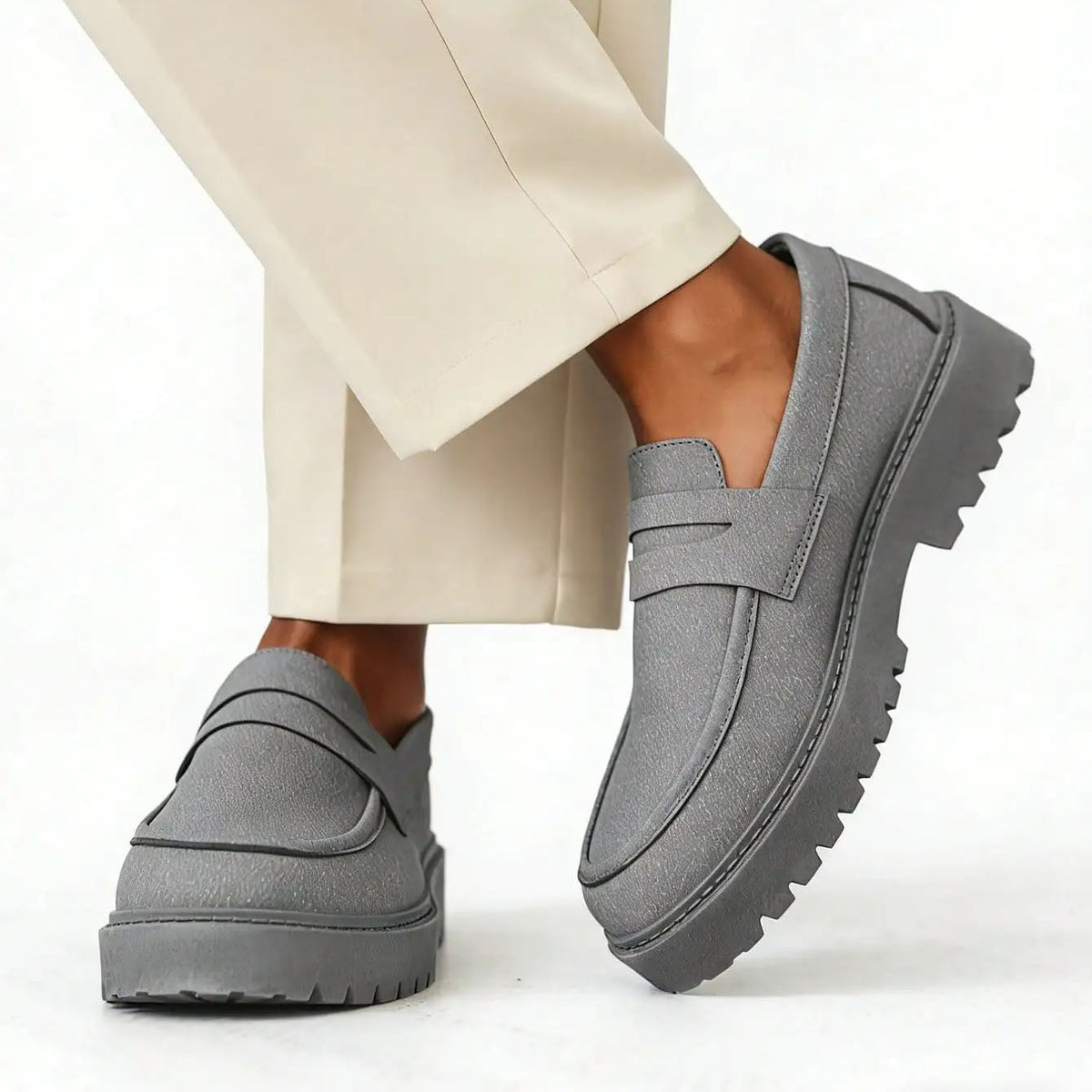 Chaussure Loafer homme plateforme moderne slip-on
