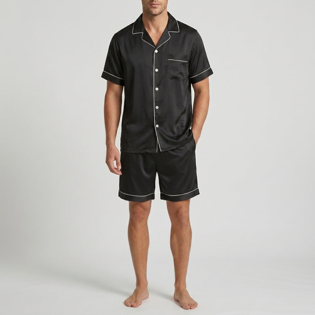 Herren-Pyjama aus fließendem Satin in lockerer Passform
