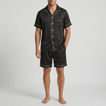 Herren-Pyjama aus fließendem Satin in lockerer Passform