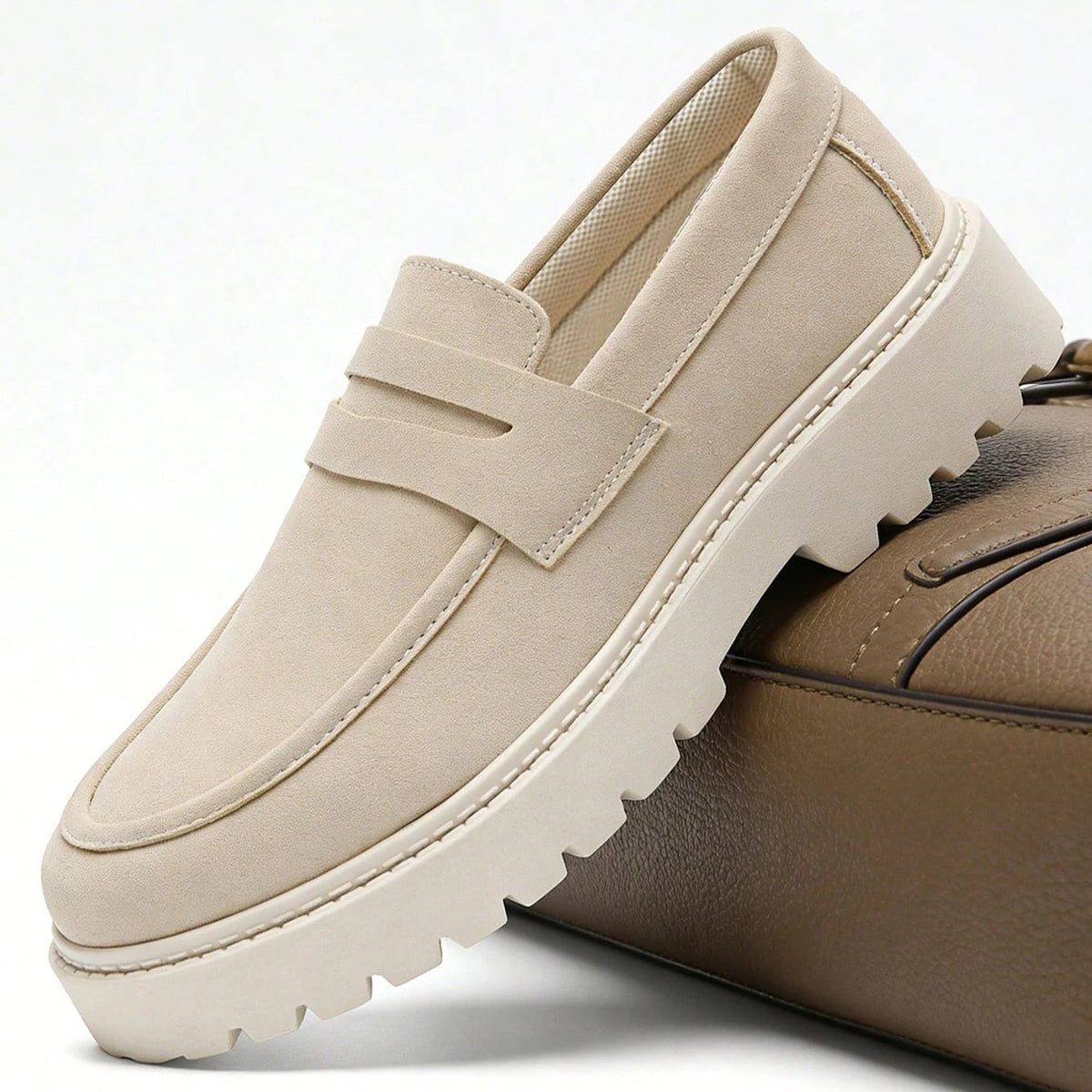 Chaussure Loafer homme plateforme moderne slip-on