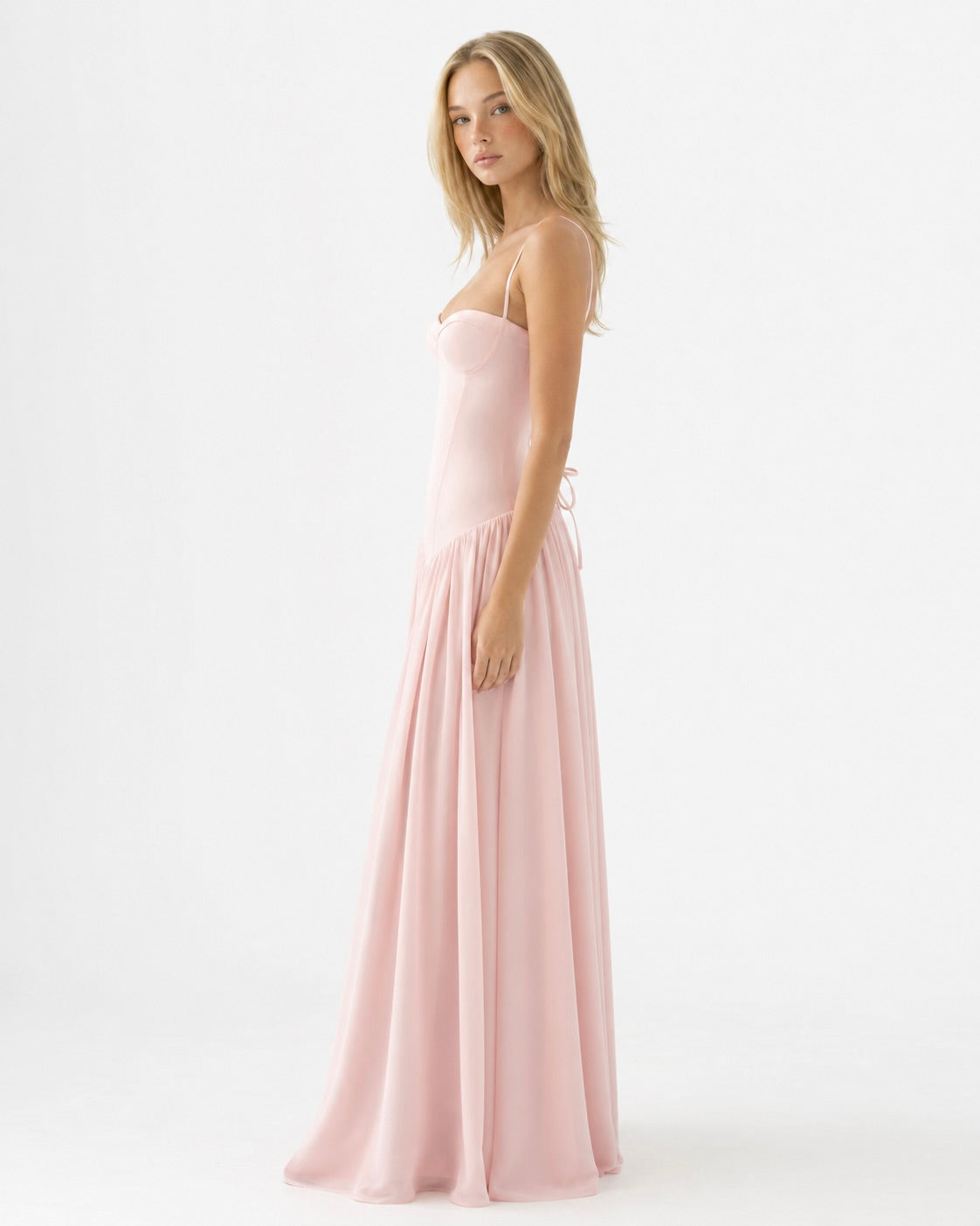 Robe Maxi Blush Belle – Silhouette Fluide et Élégamment Chic