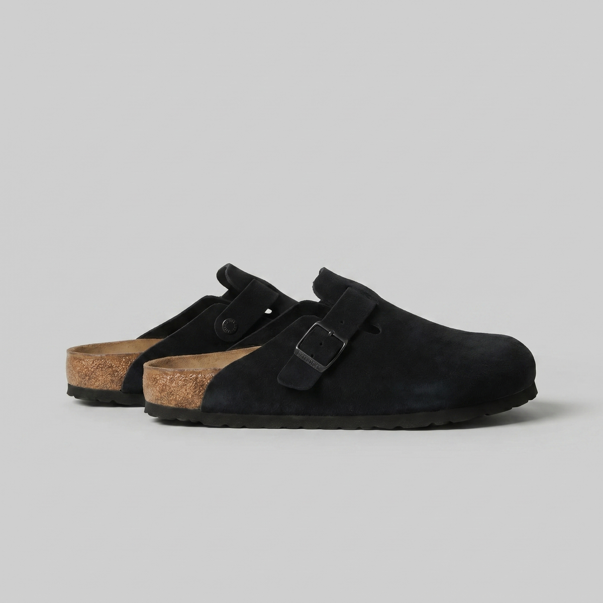 Herren-Clogs aus weichem Wildleder mit Lederfußbett