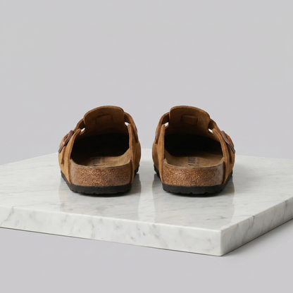 Herren-Clogs aus weichem Wildleder mit Lederfußbett