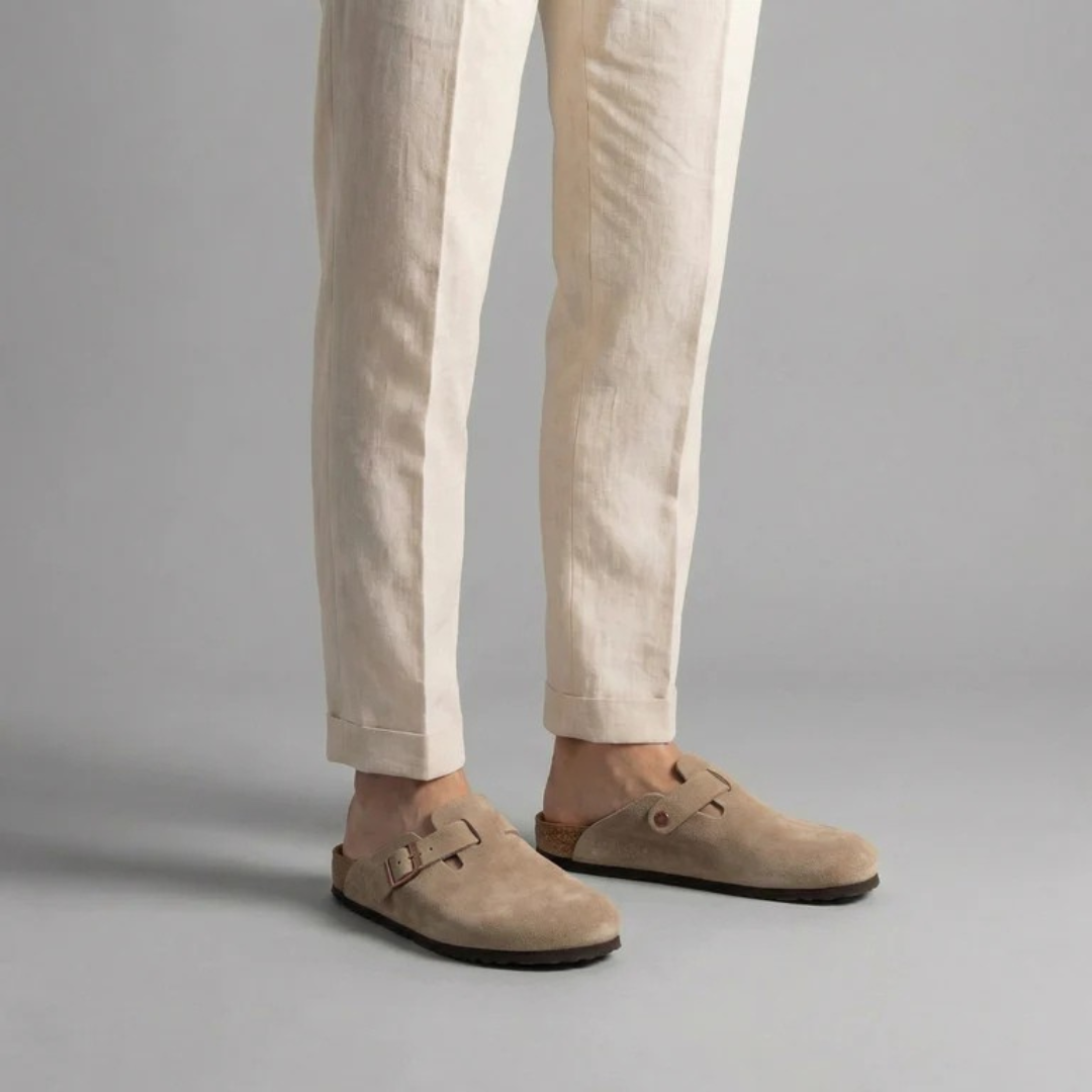 Herren-Clogs aus weichem Wildleder mit Lederfußbett