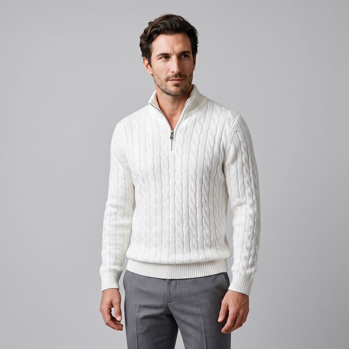 Herren-Pullover aus Baumwollstrick mit Zopfmuster und Reißverschlusskragen