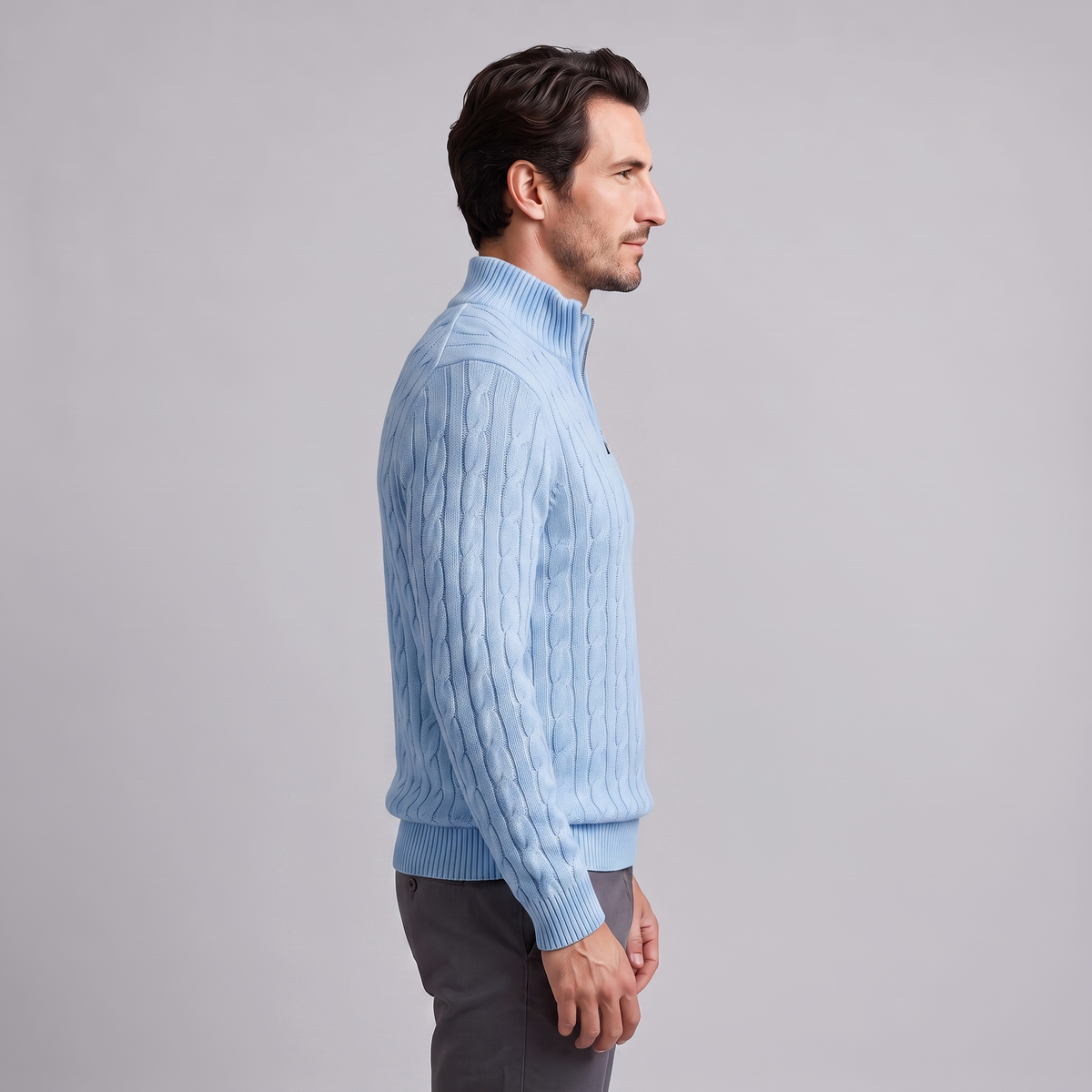 Herren-Pullover aus Baumwollstrick mit Zopfmuster und Reißverschlusskragen