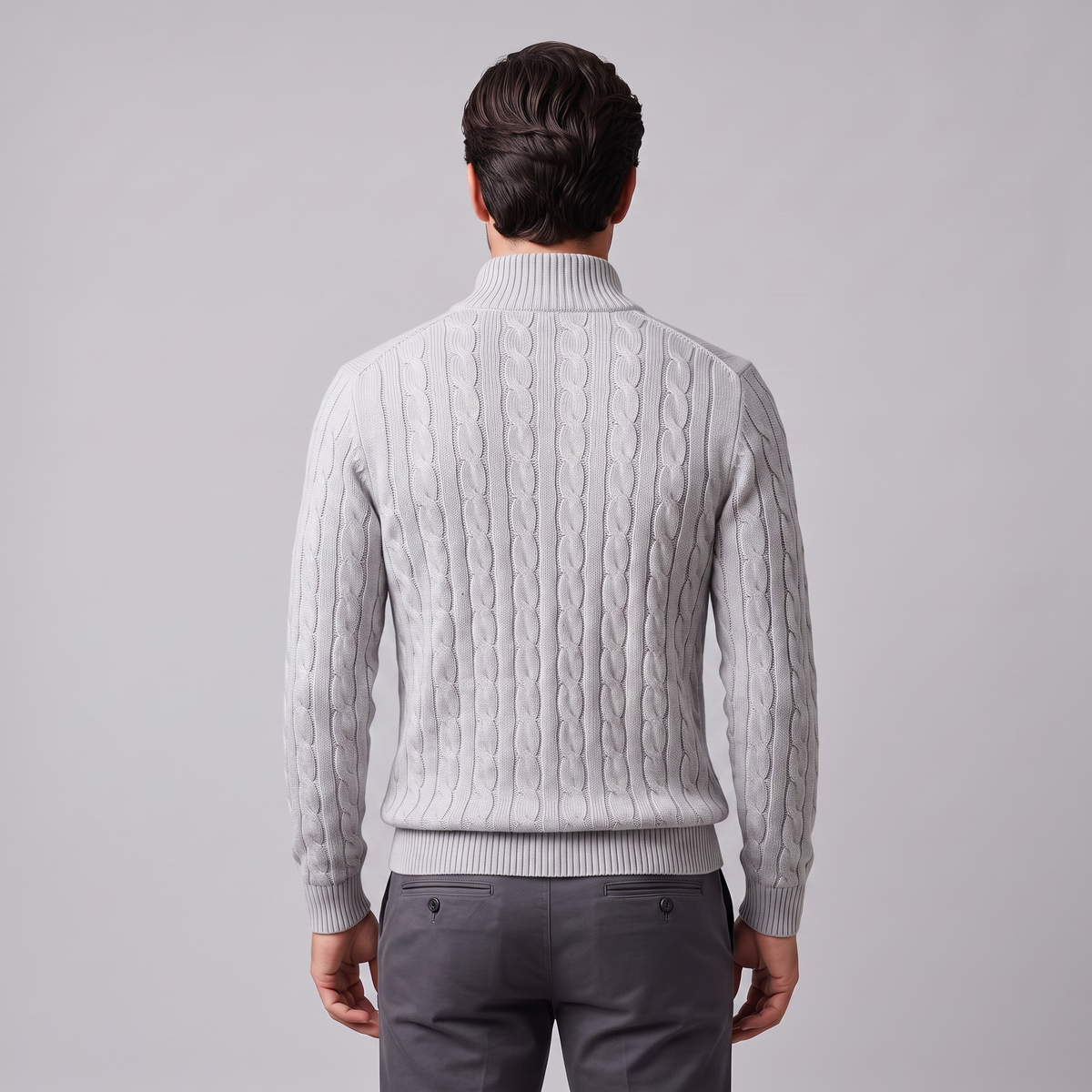 Herren-Pullover aus Baumwollstrick mit Zopfmuster und Reißverschlusskragen