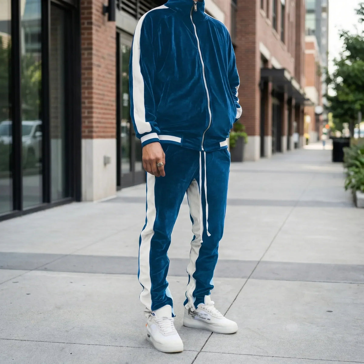Jogging velours homme style rétro rayures latérales