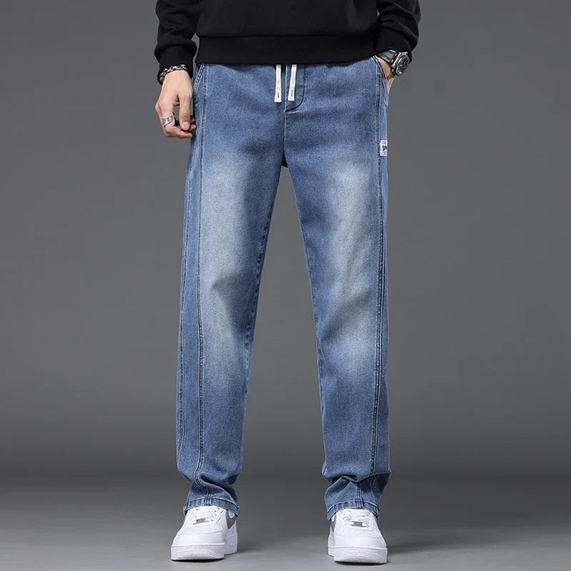 Herren-Jeans, leger, Stretch, Kordelzug in der Taille