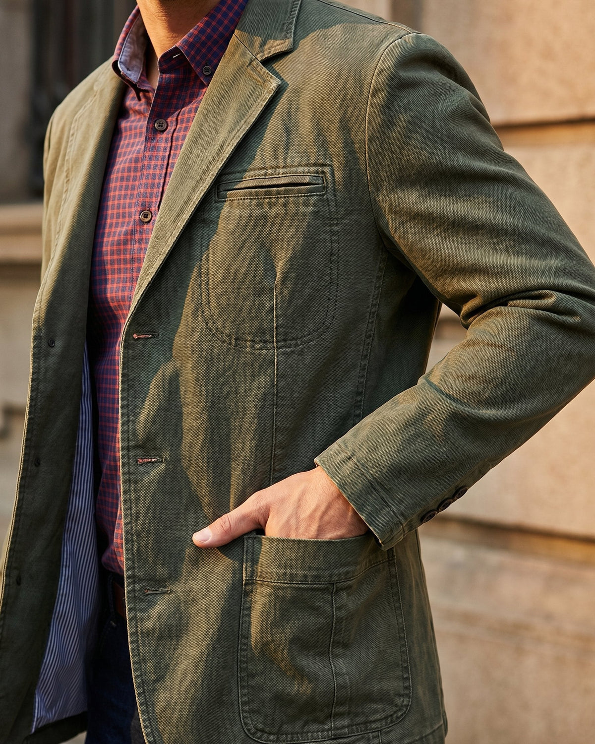Herren-Blazer aus verwaschenem Denim mit strukturierter, lässiger Passform