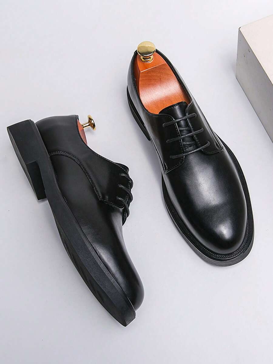 Derbies homme bout arrondi laçage ouvert semelle plate