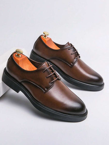 Derbies homme bout arrondi laçage ouvert semelle plate