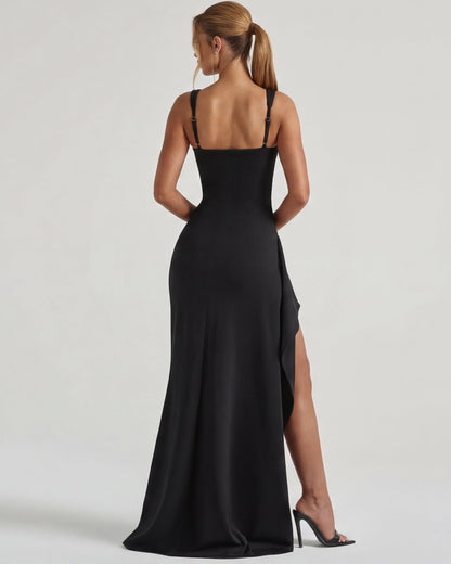 Robe Maxi Main Character – Coupe Gainante et Col Carré