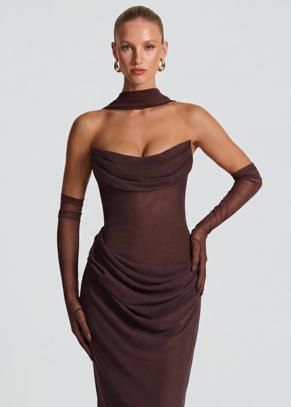 ARIA Robe Maxi Muse – Silhouette Fluide et Élégance Naturelle