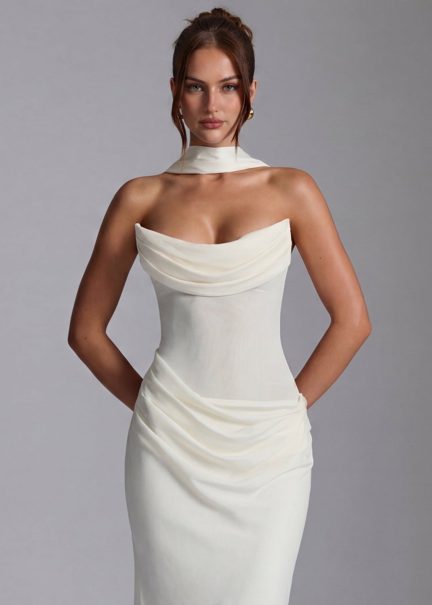 ARIA Robe Maxi Muse – Silhouette Fluide et Élégance Naturelle