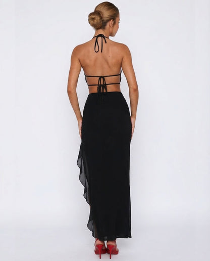 Robe Maxi Cherry Crush – Décolleté Plongeant et Fente Volantée