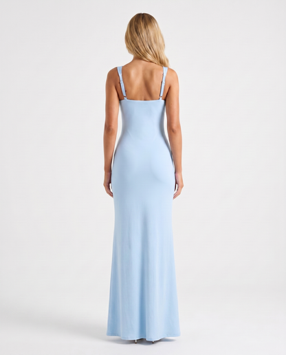 Robe Maxi Main Character – Coupe Gainante et Col Carré