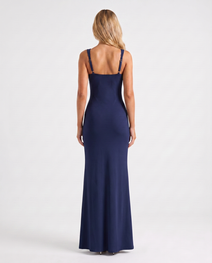 Robe Maxi Main Character – Coupe Gainante et Col Carré