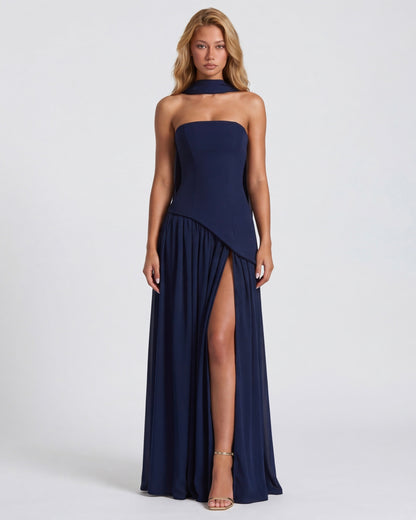 Robe Maxi Aura Radiant – Bustier, Foulard et Fente Haute