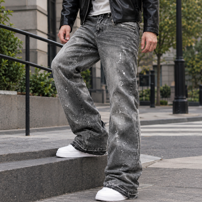 Herrenjeans aus Baumwolle, lässiger Schnitt mit weitem Bein