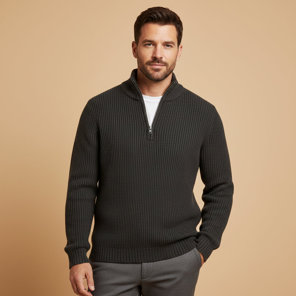 Weicher und raffinierter Herren-Kaschmirpullover mit halbem Reißverschluss